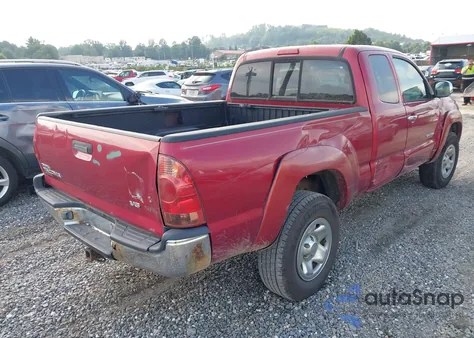 2005 Toyota Tacoma Base V6 z USA, uszkodzony, nr VIN 5TEUU42N45Z114953